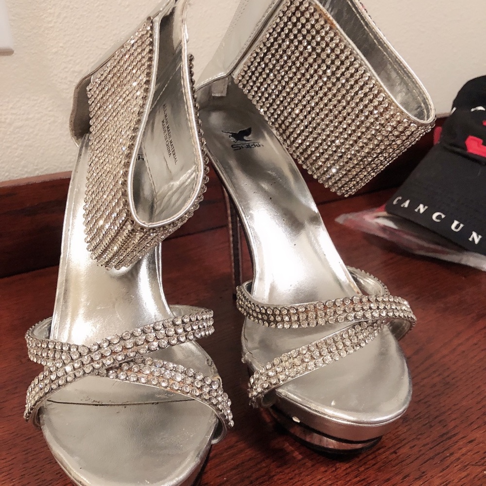 Crystal pumps - Picture 2 of 3